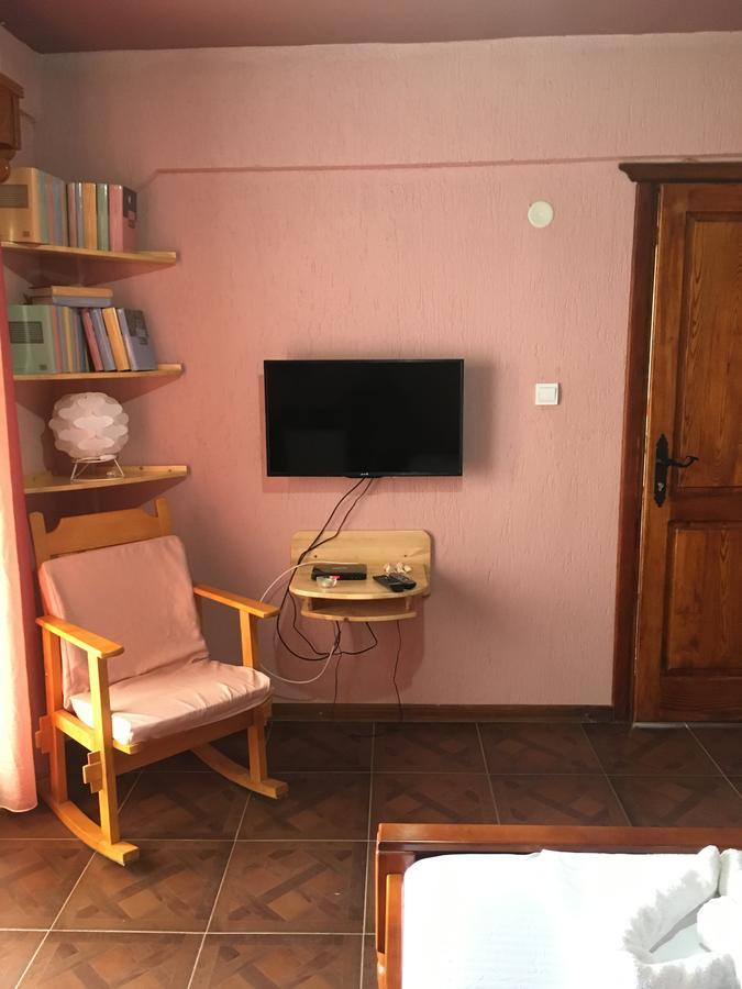 Apartment Klara Bar Exteriör bild